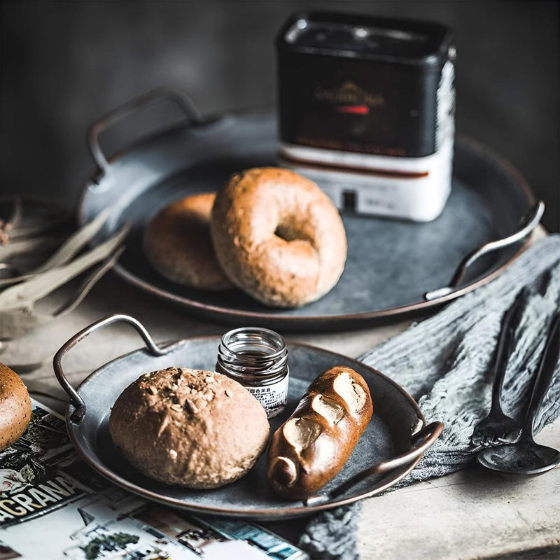 Retro Round Metal Dinner Serving Trays