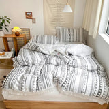 Soft Stripe and Tassel Duvet Set | 3pcs