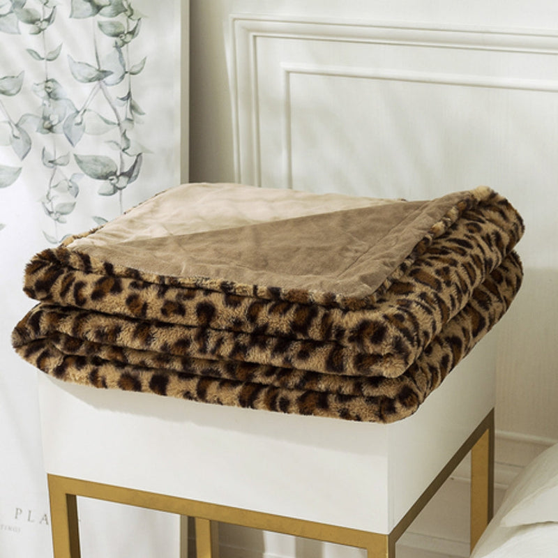 Wild Elegance Leopard Print Blanket