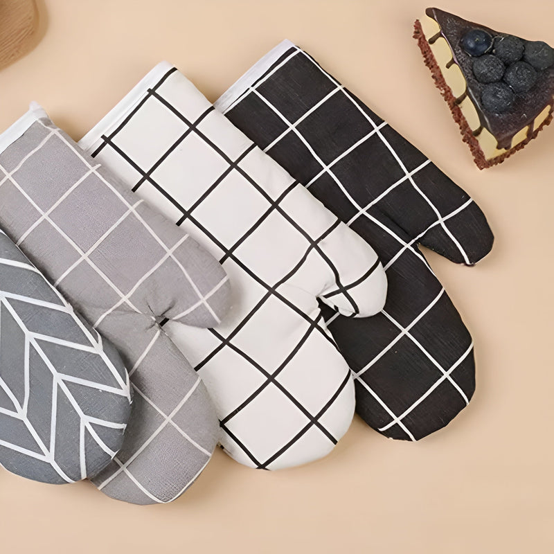 Heatproof Grid Pattern Kitchen Mitts