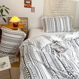 Soft Stripe and Tassel Duvet Set | 3pcs