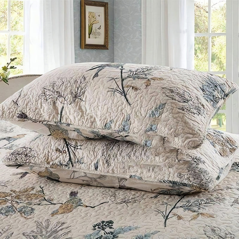 Elegant Floral Coverlet