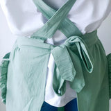 Chic Ruffle Pocket Apron