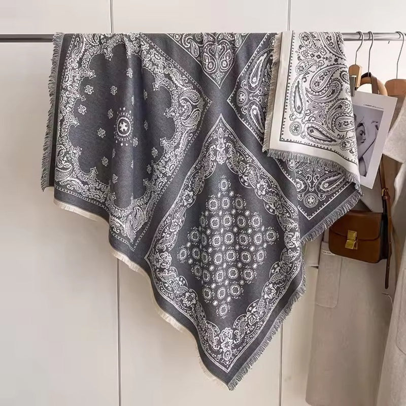 Elegant Bloom Weave Shawl Scarf