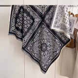 Elegant Bloom Weave Shawl Scarf