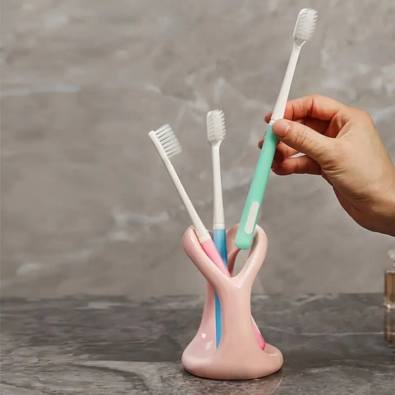 Heart-Shaped Ceramic Toothbrush Holder