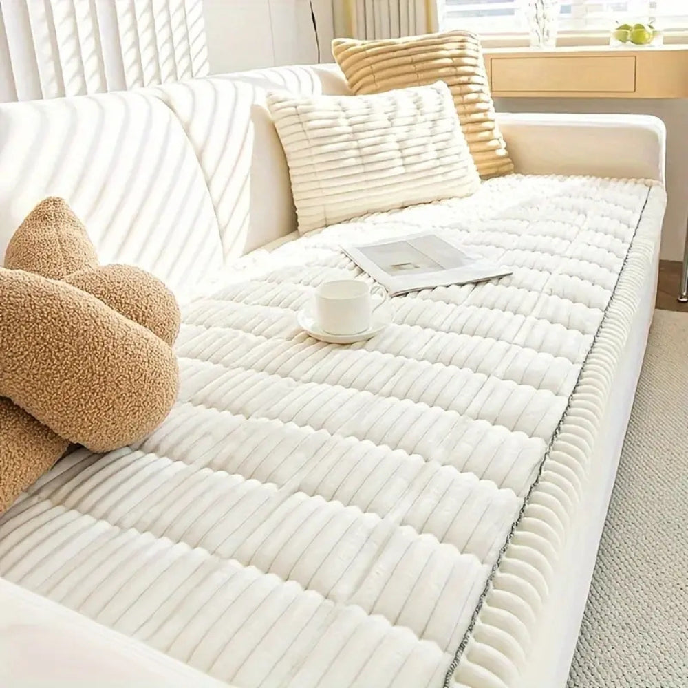 Plush Pleated Cover for Dogs (B1G1)